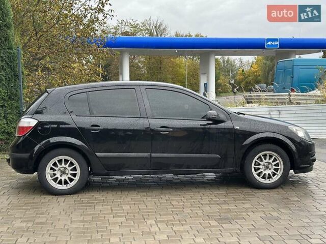 Черный Опель Астра, объемом двигателя 1.4 л и пробегом 274 тыс. км за 3777 $, фото 5 на Automoto.ua