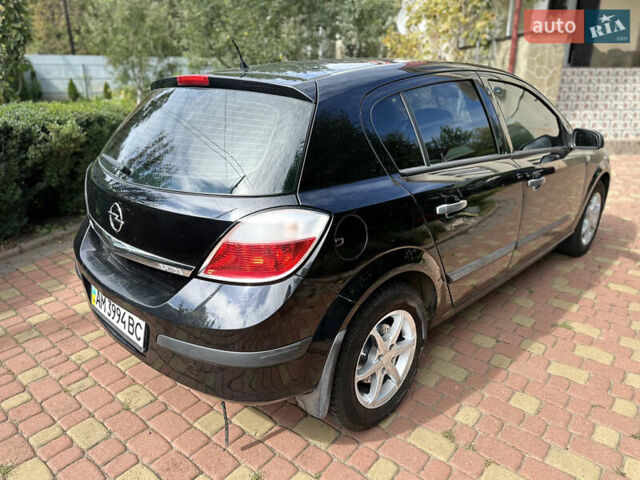 Чорний Опель Астра, об'ємом двигуна 1.4 л та пробігом 220 тис. км за 4150 $, фото 2 на Automoto.ua