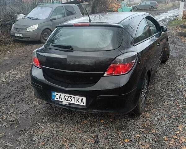 Черный Опель Астра, объемом двигателя 2 л и пробегом 172 тыс. км за 7000 $, фото 1 на Automoto.ua