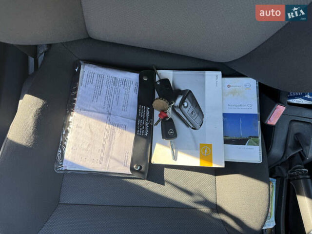 Чорний Опель Астра, об'ємом двигуна 1.6 л та пробігом 216 тис. км за 4600 $, фото 32 на Automoto.ua