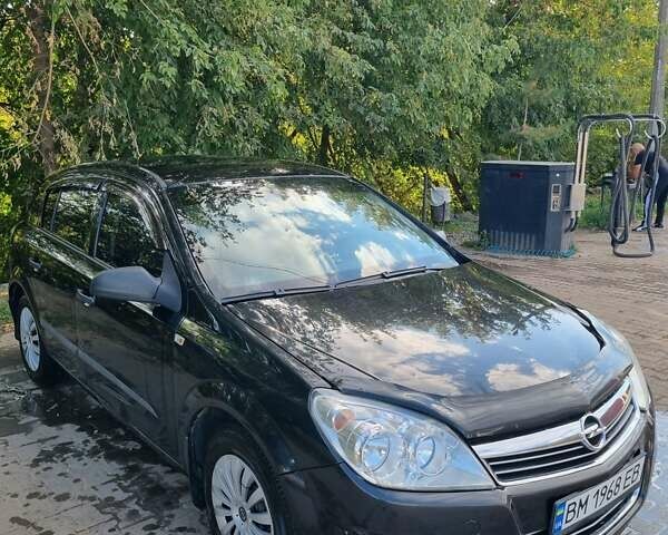 Черный Опель Астра, объемом двигателя 1.4 л и пробегом 254 тыс. км за 3700 $, фото 9 на Automoto.ua