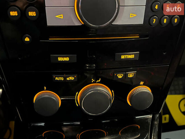 Черный Опель Астра, объемом двигателя 1.8 л и пробегом 224 тыс. км за 6999 $, фото 17 на Automoto.ua