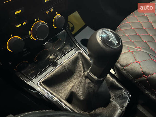 Черный Опель Астра, объемом двигателя 1.8 л и пробегом 224 тыс. км за 6999 $, фото 18 на Automoto.ua