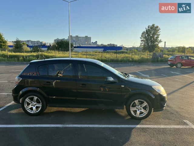 Черный Опель Астра, объемом двигателя 1.6 л и пробегом 470 тыс. км за 3500 $, фото 3 на Automoto.ua