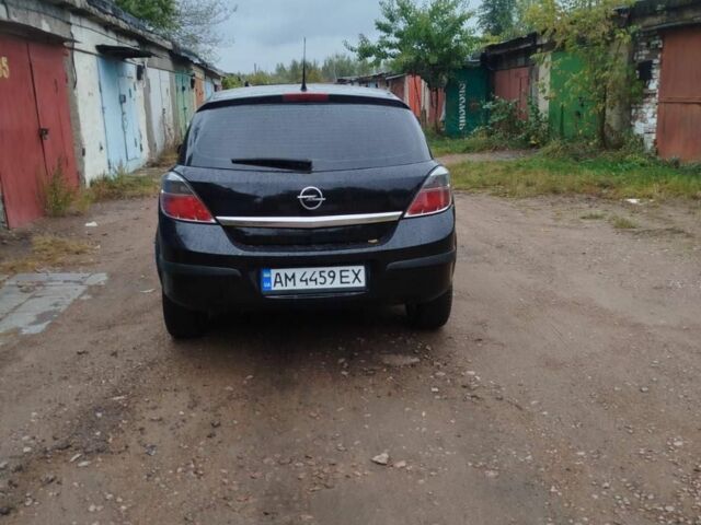 Чорний Опель Астра, об'ємом двигуна 1.6 л та пробігом 130 тис. км за 3000 $, фото 1 на Automoto.ua