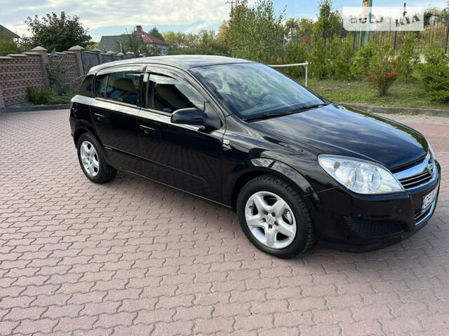 Черный Опель Астра, объемом двигателя 1.6 л и пробегом 188 тыс. км за 5350 $, фото 58 на Automoto.ua