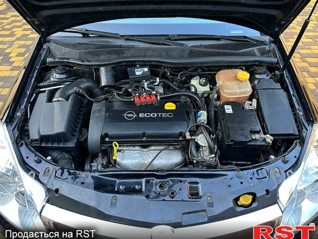 Чорний Опель Астра, об'ємом двигуна 1.6 л та пробігом 176 тис. км за 5600 $, фото 13 на Automoto.ua