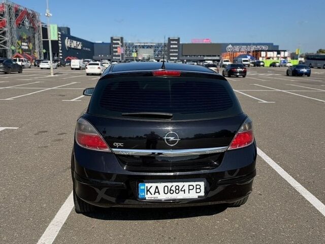 Черный Опель Астра, объемом двигателя 1.6 л и пробегом 220 тыс. км за 5200 $, фото 7 на Automoto.ua