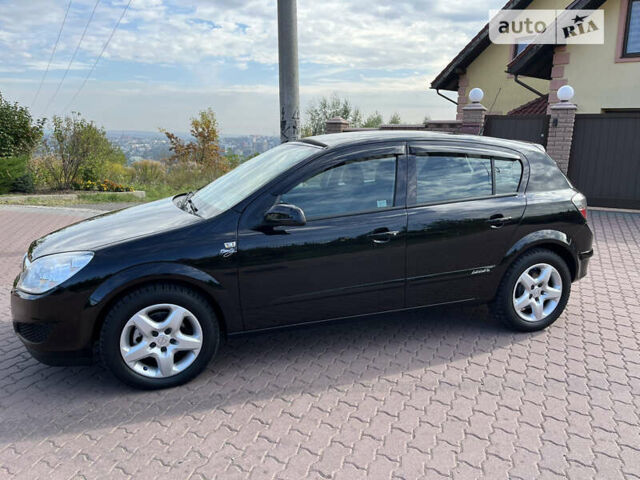 Черный Опель Астра, объемом двигателя 1.6 л и пробегом 188 тыс. км за 5350 $, фото 57 на Automoto.ua