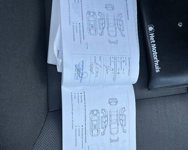 Черный Опель Астра, объемом двигателя 1.6 л и пробегом 188 тыс. км за 5350 $, фото 104 на Automoto.ua