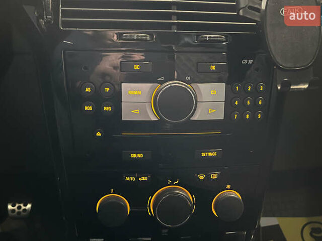 Черный Опель Астра, объемом двигателя 1.8 л и пробегом 224 тыс. км за 6999 $, фото 16 на Automoto.ua