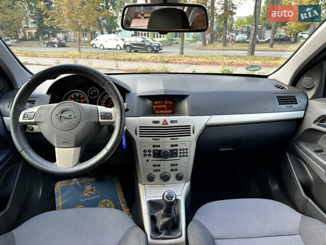 Чорний Опель Астра, об'ємом двигуна 0 л та пробігом 230 тис. км за 5650 $, фото 53 на Automoto.ua