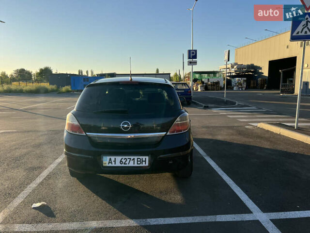 Черный Опель Астра, объемом двигателя 1.6 л и пробегом 470 тыс. км за 3500 $, фото 4 на Automoto.ua