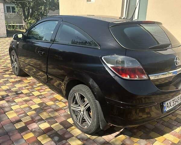 Черный Опель Астра, объемом двигателя 1.6 л и пробегом 232 тыс. км за 5500 $, фото 4 на Automoto.ua