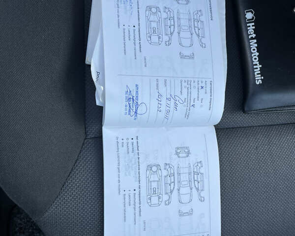 Черный Опель Астра, объемом двигателя 1.6 л и пробегом 188 тыс. км за 5350 $, фото 106 на Automoto.ua