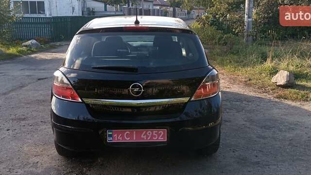 Черный Опель Астра, объемом двигателя 1.6 л и пробегом 203 тыс. км за 5850 $, фото 6 на Automoto.ua