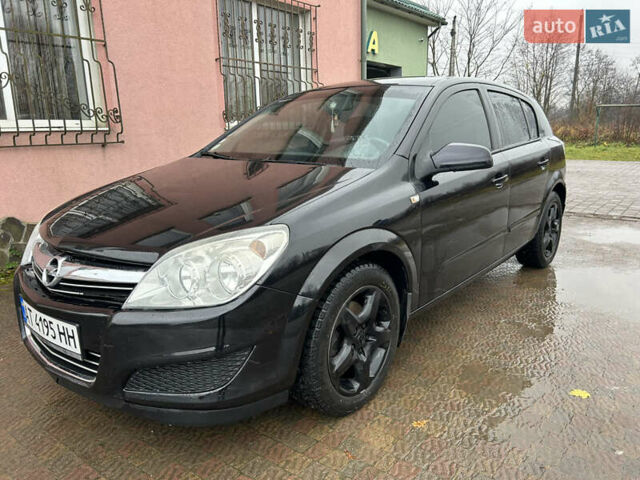 Черный Опель Астра, объемом двигателя 1.4 л и пробегом 220 тыс. км за 4350 $, фото 6 на Automoto.ua