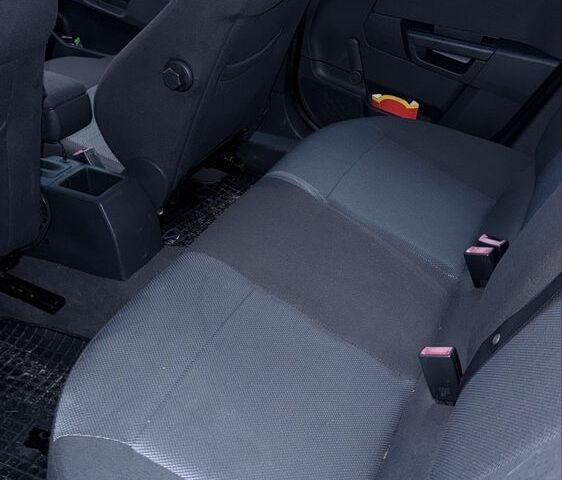 Опель Астра 2008 в Виннице на Automoto.ua Черный Опель Астра, объемом двигателя 1.6 л и пробегом 10 тыс. км за 6000 $, фото 6 на Automoto.ua