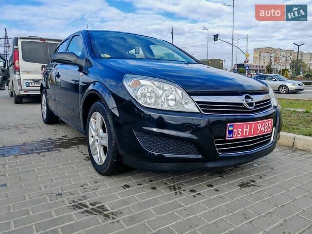 Черный Опель Астра, объемом двигателя 1.6 л и пробегом 194 тыс. км за 5300 $, фото 17 на Automoto.ua