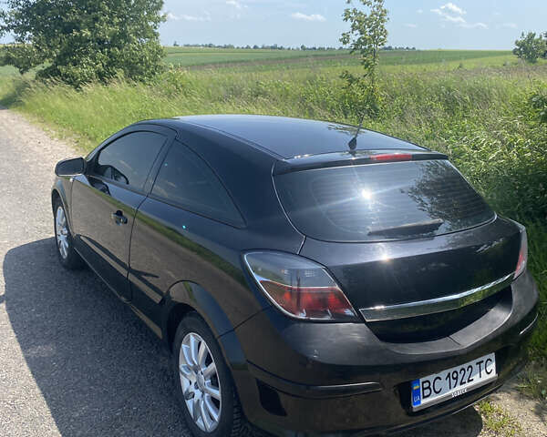 Черный Опель Астра, объемом двигателя 1.91 л и пробегом 239 тыс. км за 5350 $, фото 6 на Automoto.ua