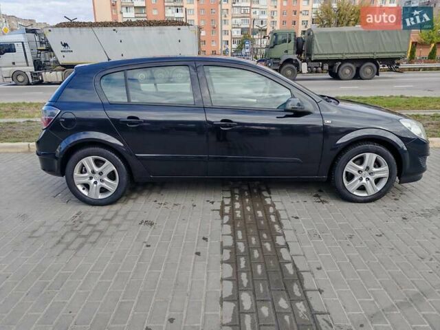 Черный Опель Астра, объемом двигателя 1.6 л и пробегом 194 тыс. км за 5300 $, фото 13 на Automoto.ua