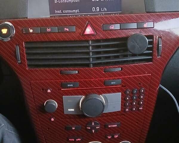 Чорний Опель Астра, об'ємом двигуна 1.8 л та пробігом 300 тис. км за 5700 $, фото 22 на Automoto.ua