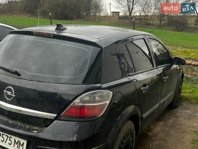Черный Опель Астра, объемом двигателя 1.42 л и пробегом 190 тыс. км за 4700 $, фото 1 на Automoto.ua