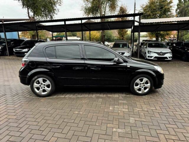 Опель Астра 2008 в Кривом Роге на Automoto.ua Черный Опель Астра, объемом двигателя 1.6 л и пробегом 197 тыс. км за 5700 $, фото 9 на Automoto.ua