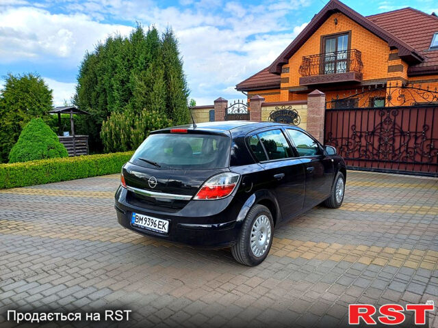 Черный Опель Астра, объемом двигателя 1.4 л и пробегом 211 тыс. км за 6000 $, фото 3 на Automoto.ua