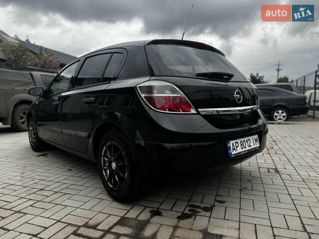 Черный Опель Астра, объемом двигателя 1.4 л и пробегом 196 тыс. км за 5200 $, фото 7 на Automoto.ua