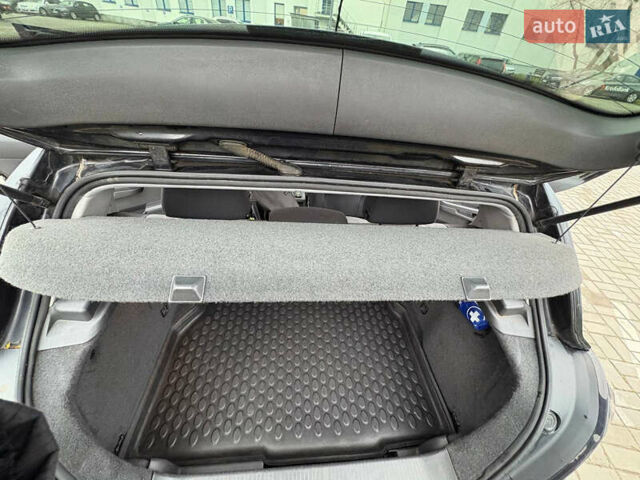 Черный Опель Астра, объемом двигателя 1.6 л и пробегом 245 тыс. км за 5650 $, фото 30 на Automoto.ua