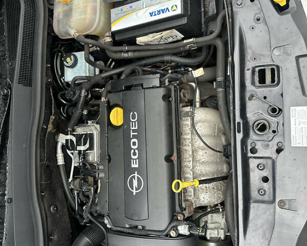 Черный Опель Астра, объемом двигателя 1.6 л и пробегом 98 тыс. км за 6150 $, фото 32 на Automoto.ua