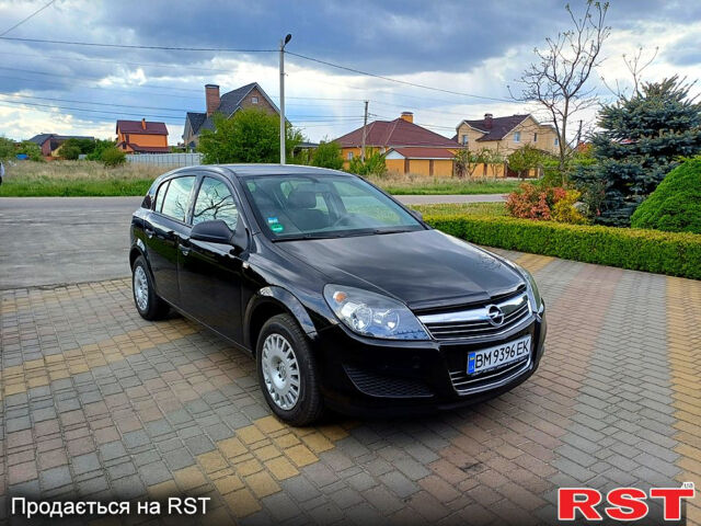 Черный Опель Астра, объемом двигателя 1.4 л и пробегом 211 тыс. км за 6000 $, фото 7 на Automoto.ua