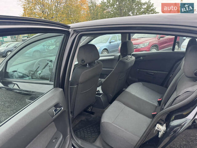 Опель Астра 2009 в Звенигородка на Automoto.ua Черный Опель Астра, объемом двигателя 1.6 л и пробегом 250 тыс. км за 5550 $, фото 32 на Automoto.ua