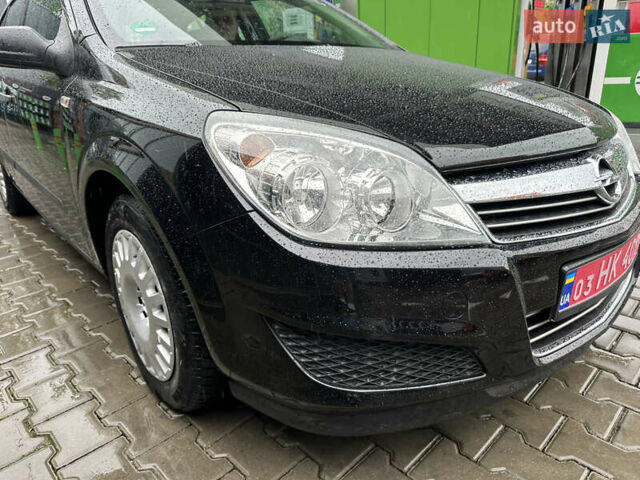 Черный Опель Астра, объемом двигателя 1.6 л и пробегом 98 тыс. км за 6150 $, фото 6 на Automoto.ua