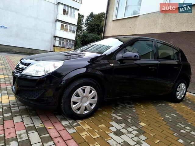 Чорний Опель Астра, об'ємом двигуна 1.6 л та пробігом 255 тис. км за 4799 $, фото 17 на Automoto.ua