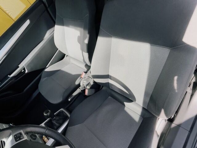 Опель Астра 2009 в Ровно на Automoto.ua Черный Опель Астра, объемом двигателя 1.6 л и пробегом 208 тыс. км за 5800 $, фото 18 на Automoto.ua