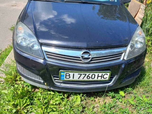 Черный Опель Астра, объемом двигателя 1.6 л и пробегом 214 тыс. км за 5100 $, фото 3 на Automoto.ua