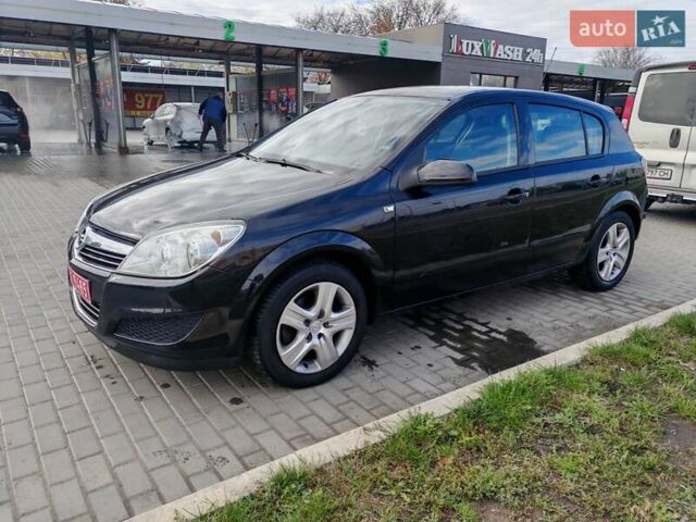 Черный Опель Астра, объемом двигателя 1.6 л и пробегом 194 тыс. км за 5000 $, фото 3 на Automoto.ua