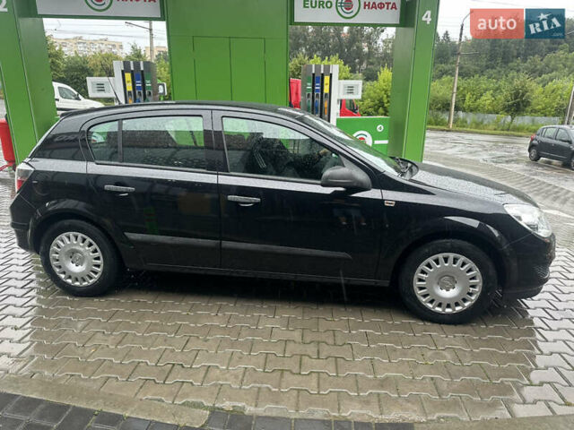 Черный Опель Астра, объемом двигателя 1.6 л и пробегом 98 тыс. км за 6150 $, фото 2 на Automoto.ua