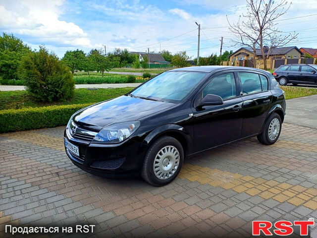 Черный Опель Астра, объемом двигателя 1.4 л и пробегом 211 тыс. км за 6000 $, фото 1 на Automoto.ua