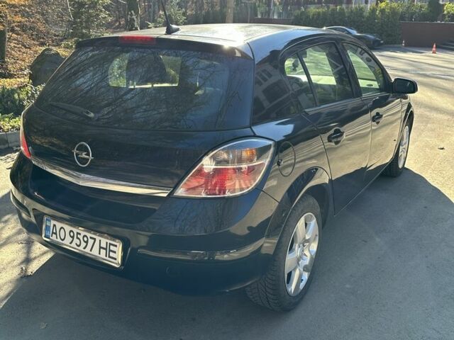 Черный Опель Астра, объемом двигателя 1.6 л и пробегом 250 тыс. км за 5900 $, фото 1 на Automoto.ua