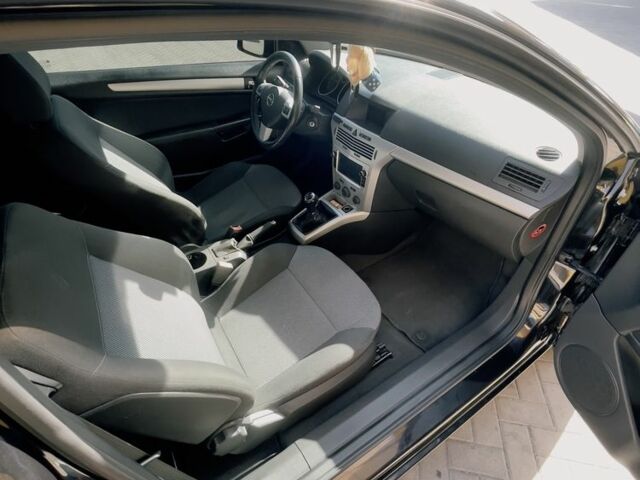 Опель Астра 2009 в Ровно на Automoto.ua Черный Опель Астра, объемом двигателя 1.6 л и пробегом 208 тыс. км за 5800 $, фото 22 на Automoto.ua
