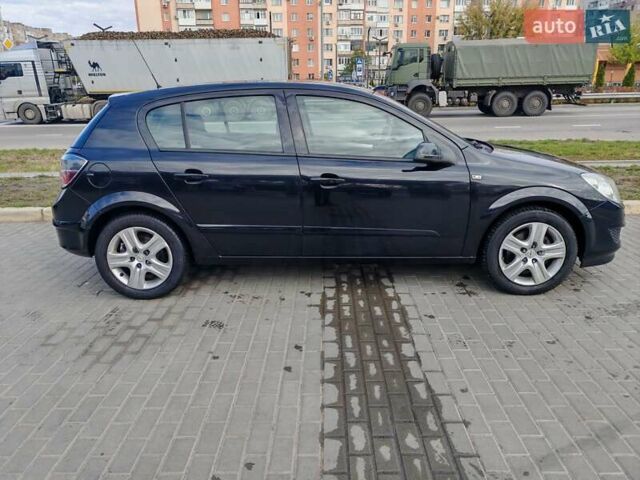 Черный Опель Астра, объемом двигателя 1.6 л и пробегом 194 тыс. км за 5000 $, фото 11 на Automoto.ua