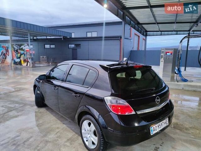 Чорний Опель Астра, об'ємом двигуна 1.6 л та пробігом 253 тис. км за 5900 $, фото 2 на Automoto.ua