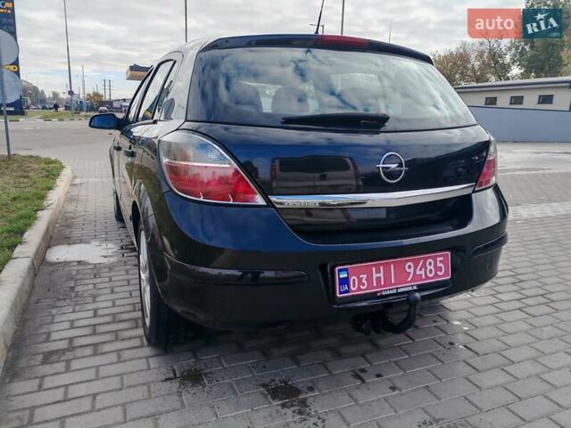 Черный Опель Астра, объемом двигателя 1.6 л и пробегом 194 тыс. км за 5000 $, фото 6 на Automoto.ua