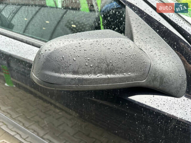 Черный Опель Астра, объемом двигателя 1.6 л и пробегом 98 тыс. км за 6150 $, фото 9 на Automoto.ua