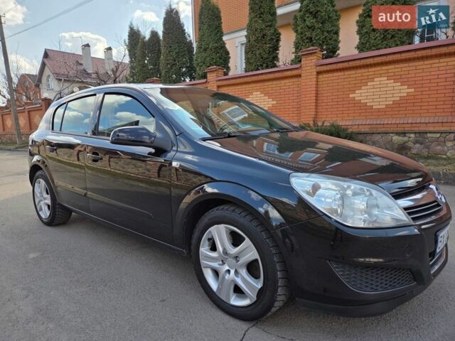 Черный Опель Астра, объемом двигателя 1.7 л и пробегом 288 тыс. км за 5600 $, фото 8 на Automoto.ua