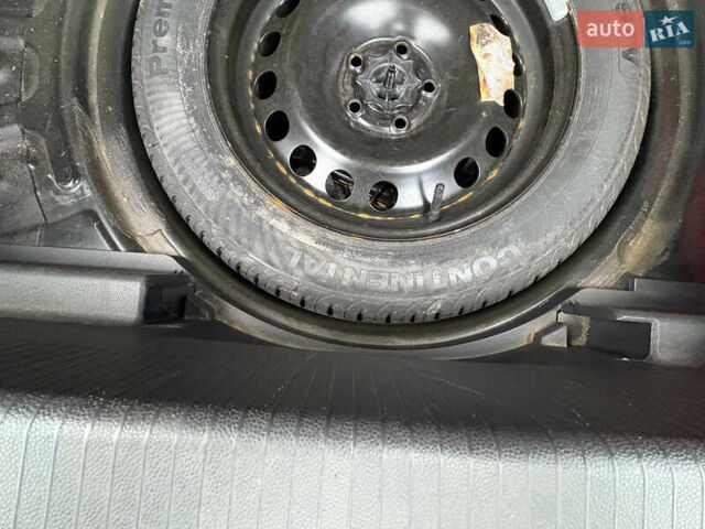 Черный Опель Астра, объемом двигателя 1.6 л и пробегом 245 тыс. км за 5650 $, фото 28 на Automoto.ua