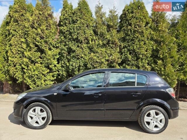 Черный Опель Астра, объемом двигателя 1.69 л и пробегом 295 тыс. км за 5500 $, фото 23 на Automoto.ua